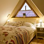 بوتوروفي دور شقة فندقية 4*