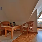 شقة فندقية بوتوروفي دور 4*