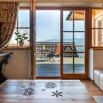 بوتوروفي دور 4* كوشتيليسكا