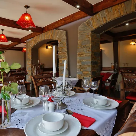 Butorowy Dwór Apart-hotel 4*