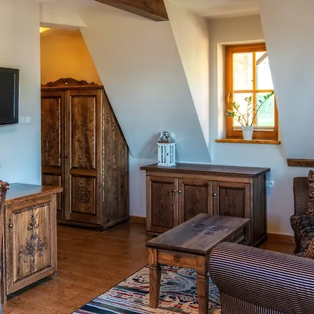 Aparthotel Butorowy Dwor