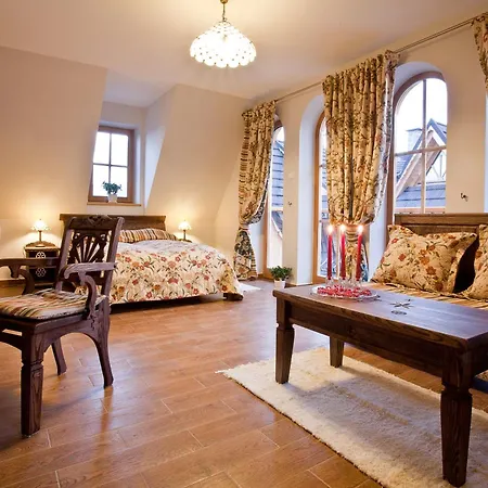 Butorowy Dwor Apartmanhotel