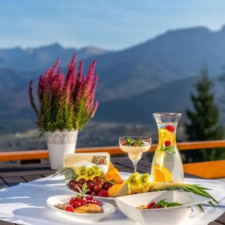 Aparthotel Butorowy Dwor