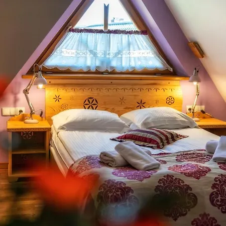 Butorowy Dwor Aparthotel 3*