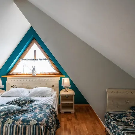 Butorowy Dwor Aparthotel 3*