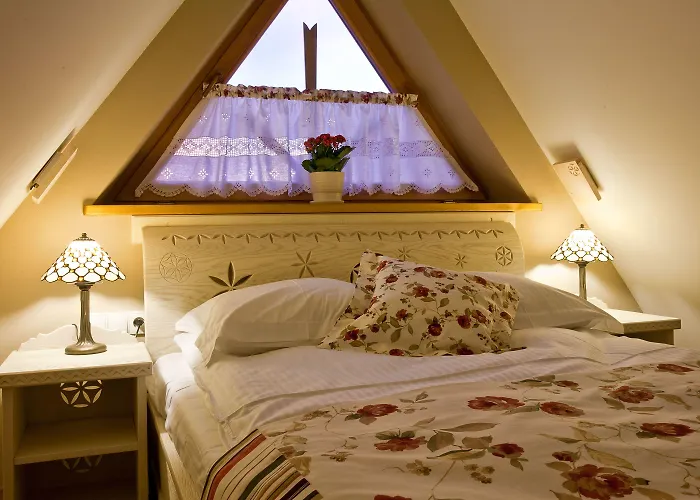 Aparthotel Butorowy Dwor 4*