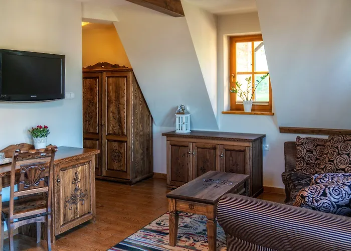 Aparthotel Butorowy Dwor